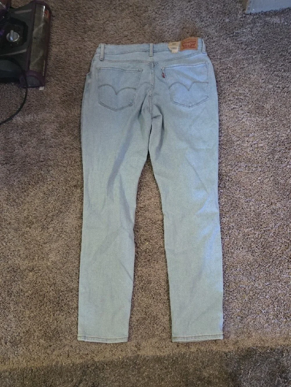 Levi's Women's Light Blue Distressed Skinny Jeans - Picture 6 of 9